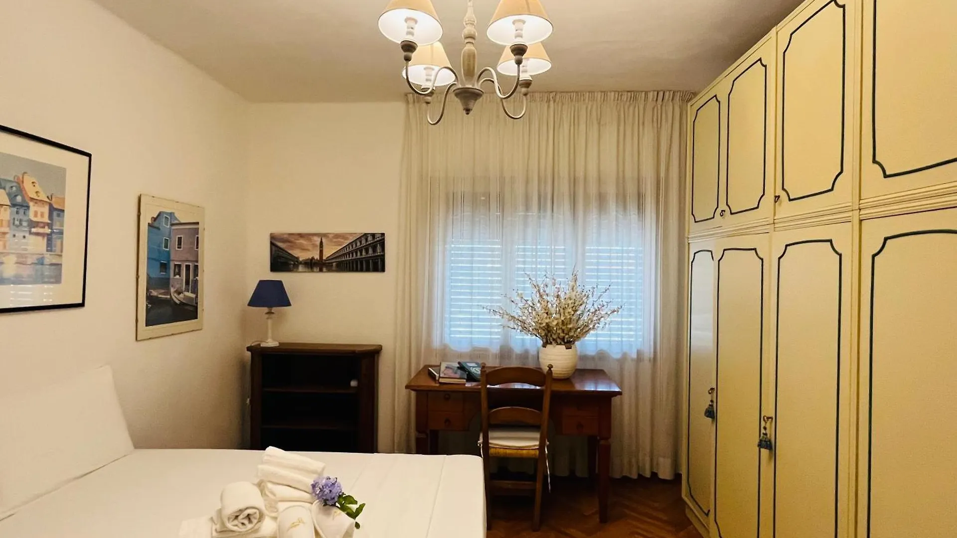 Thalia Venezia Appartamento Accogliente Mestre 0*,  Italy